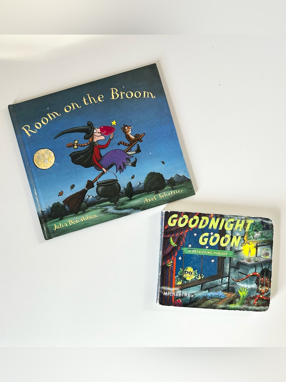 Goodnight Goon &Room on the Broom Children’s Spooky Book Bundle